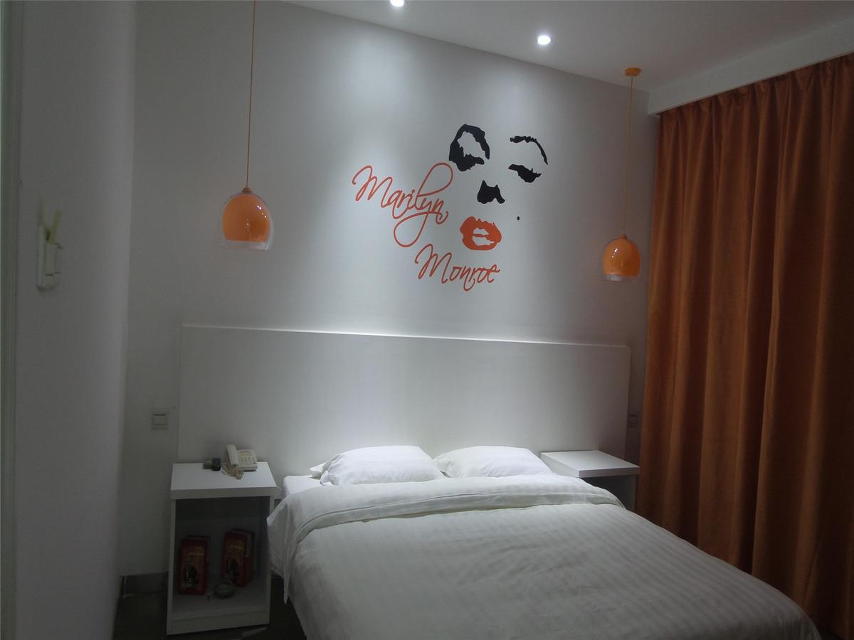 V8 Hotel Xicun Subway Branch Guangzhou Dış mekan fotoğraf